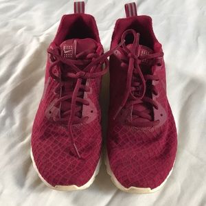 Nike Air Maroon Tennis Shoe